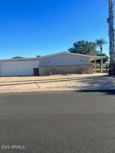 9128 Country Club Dr, Chandler, AZ 85248-6421