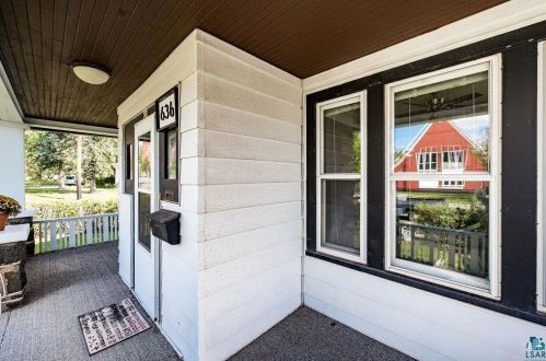 636 57th Ave, Duluth, MN 55807-1301