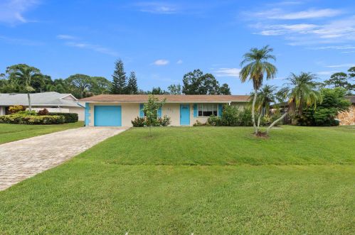 881 Streamlet Ave, Fort Pierce, FL 34983-4642