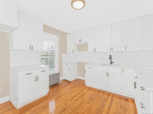 444 4th Ave, Mount Vernon NY 10550-3104 exterior