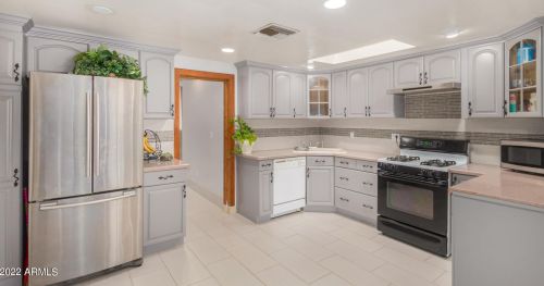 13824 11 Pl, Phoenix AZ 85040-3925 exterior