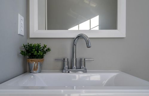 3 Amy Way, Concord NH 03303-1045 exterior