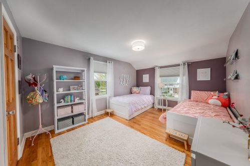 185 87 St, Milwaukee WI 53227-1717 exterior