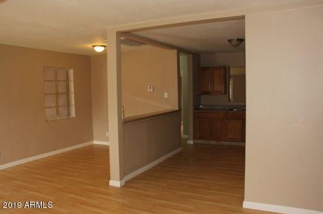 2010 37th Pl, Phoenix AZ  85008-3007 exterior