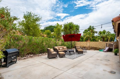 1387 Carriage Ln, Chandler AZ 85224-1103 exterior