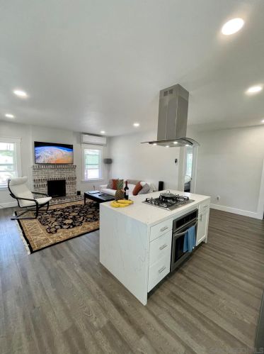 1947 Meade Ave, San Diego CA  92116-4016 exterior