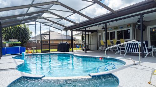 2471 Shell Ave, Fort Pierce FL  34952-6857 exterior