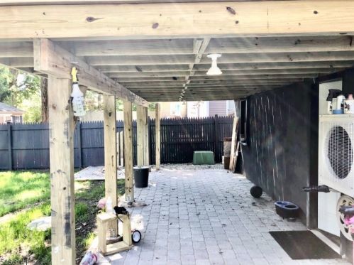 5 Bucknell Trl, Hopatcong NJ  07843-1760 exterior