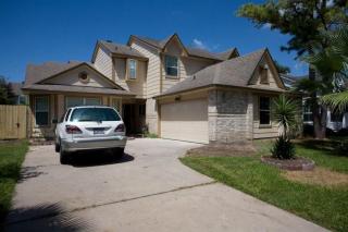 12818 Ashford Meadow Dr, Houston TX  77082-2137 exterior