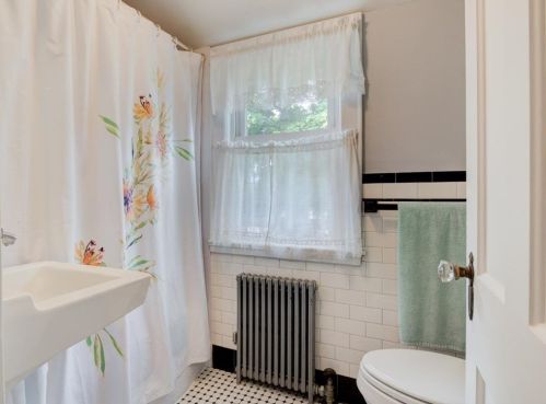 49 Boulevard Rd, Dedham MA  02026-3003 exterior