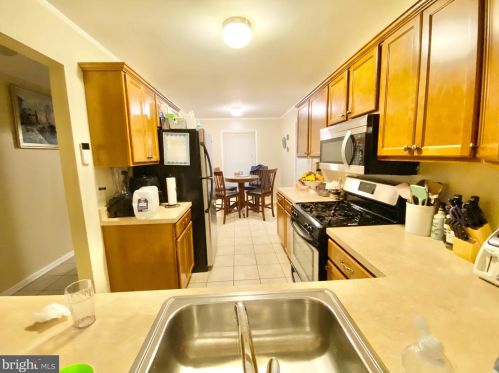 271 Ashmore Ave, Trenton NJ 08611-1322 exterior