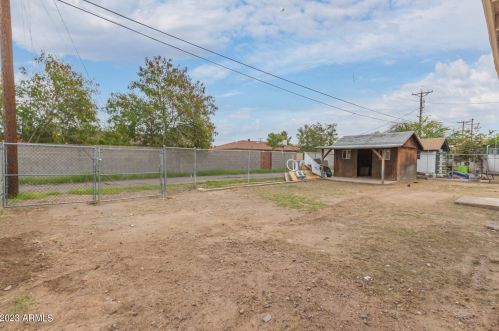 2319 41st Ave, Phoenix AZ  85009-1256 exterior