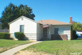 5932 61 St, Sacramento CA  95824-3141 exterior