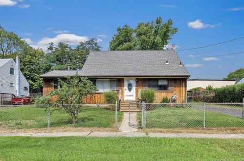 37 Cindy Cir, Milford, CT 06460-6644