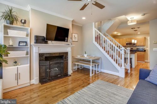 337 17th St, Washington DC  20003-2431 exterior