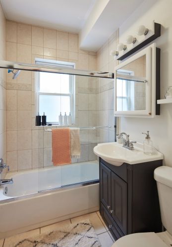 4851 Wolcott Ave, Chicago IL  60609-4172 exterior