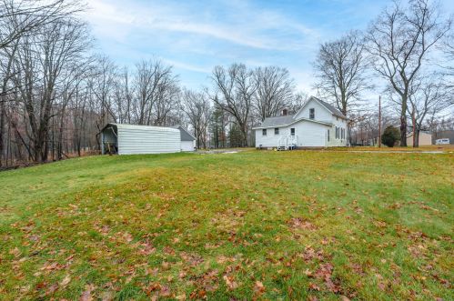 8601 Almena Dr, Kalamazoo MI  49009-9310 exterior