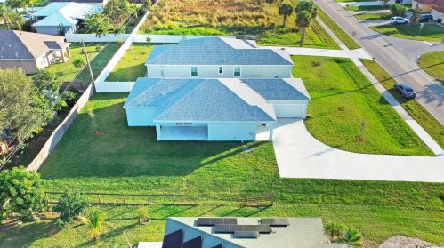 1749 California Blvd, Fort Pierce FL 34953-1159 exterior