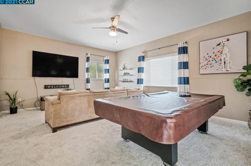 1669 Dorchester Pl, Concord CA 94519-1918 exterior