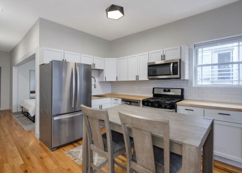 538 Leavitt St, Chicago IL 60612 exterior