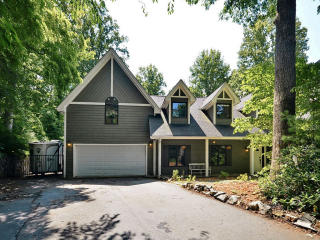 405 Canonero Dr, Fairview NC  28730-9771 exterior