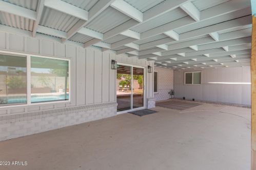 2032 Campbell Ave, Phoenix AZ  85015-4126 exterior