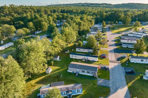 1 Rex Dr, Concord NH 03303-4166 exterior