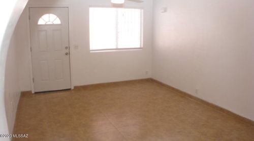 431 Michigan Dr, Tucson AZ 85714-2637 exterior