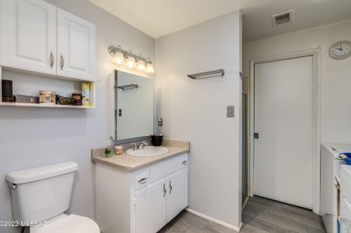 263 Abrego Dr, Green Valley AZ 85614-1504 exterior