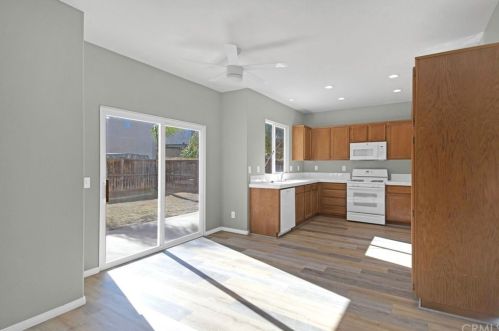 1747 Benedetto Pt, Perris CA 92571 exterior