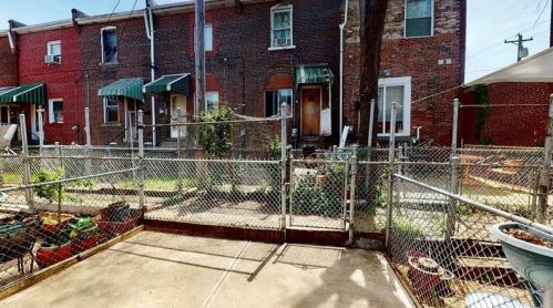 4206 Bruce St, Pittsburgh, PA 15201-1718