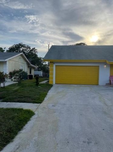 1995 1st St, Boynton Beach, FL 33435-2218