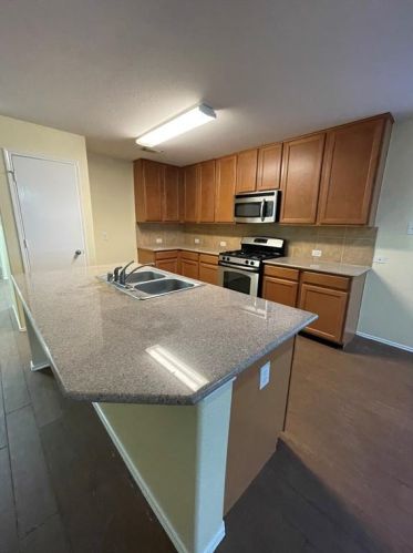 9307 Cold Riv Ct, Humble TX 77396-4193 exterior