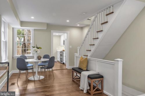 313 Royal St, Alexandria VA  22314-2628 exterior