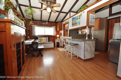 1121 Cape May Dr, Lacey, NJ 08731-4727