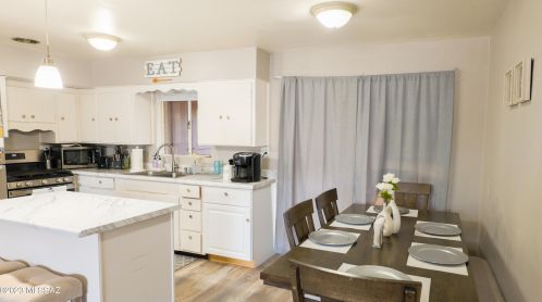 6417 Calle Osito, Tucson AZ  85710-5652 exterior