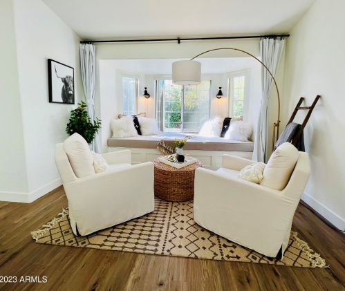 9417 51st St, Phoenix AZ 85044-2334 exterior