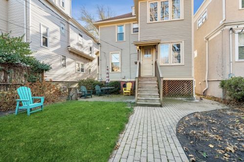 1332 Norwood St, Chicago IL 60660-2415 exterior