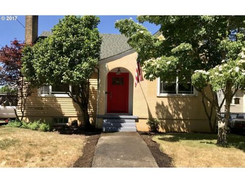 4741 Couch St, Portland OR  97230-3352 exterior