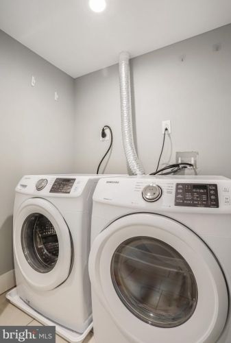 219 Morgan St, Washington DC  20001-1217 exterior