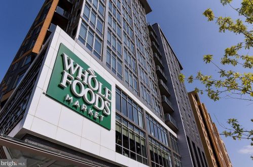 121 6 St, Washington DC 20002-2215 exterior