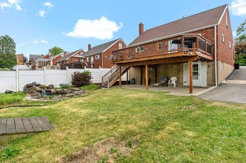 700 Edgewater Dr, Pittsburgh PA 15122-1119 exterior