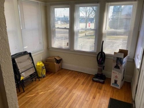 4783 29th St, Milwaukee, WI 53209-6009