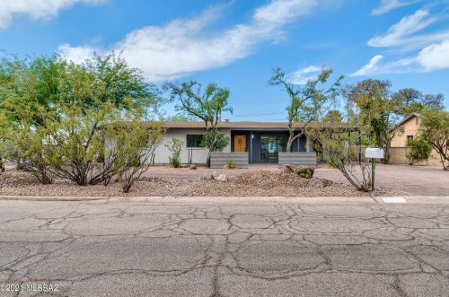 4901 17th St, Tucson AZ  85711-4354 exterior