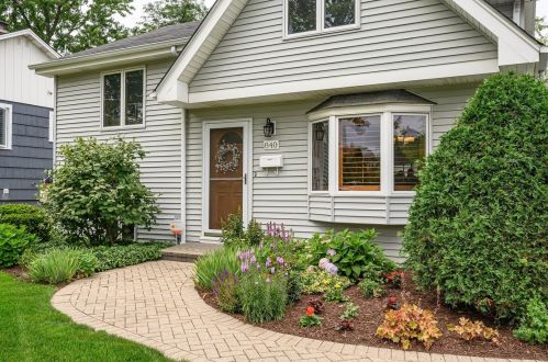 840 Colfax Ave, Elmhurst, IL 60126-4535