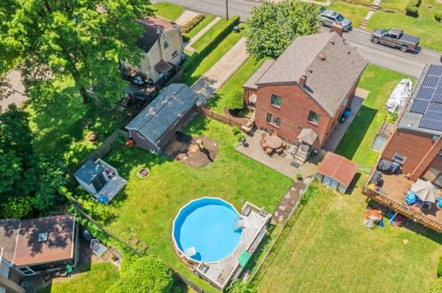 3476 Clearfield St, Pittsburgh PA 15204-1540 exterior