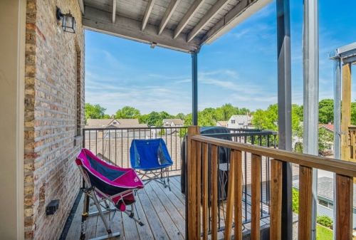 4903 Leavitt St, Chicago IL  60625-1331 exterior