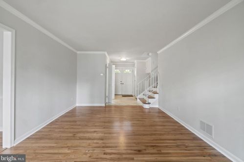 11817 Becket St, Rockville MD  20854-2123 exterior