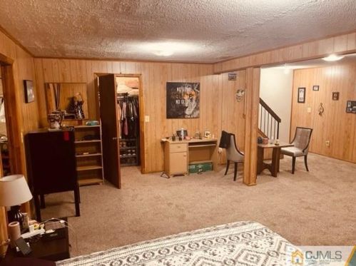 4401 Birchwood Ct, New Brunswick NJ 08902-3919 exterior