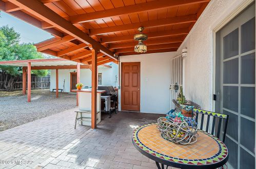 4006 Fairmount St, Tucson AZ 85712-3926 exterior